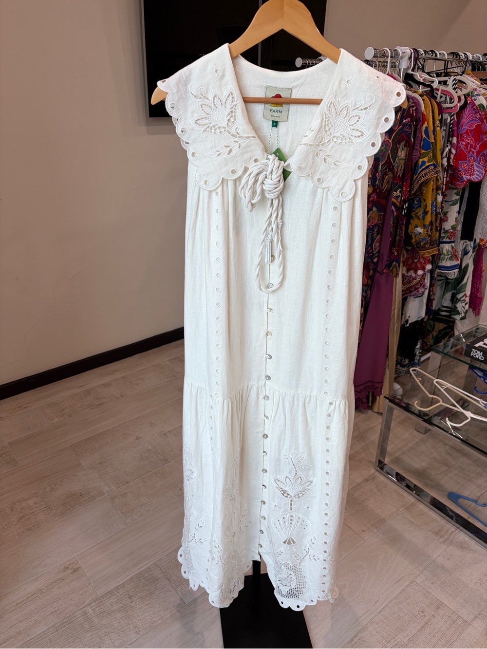 Farm Rio: Off-White Sleeveless Maxi Dress - Picture 3 of 11